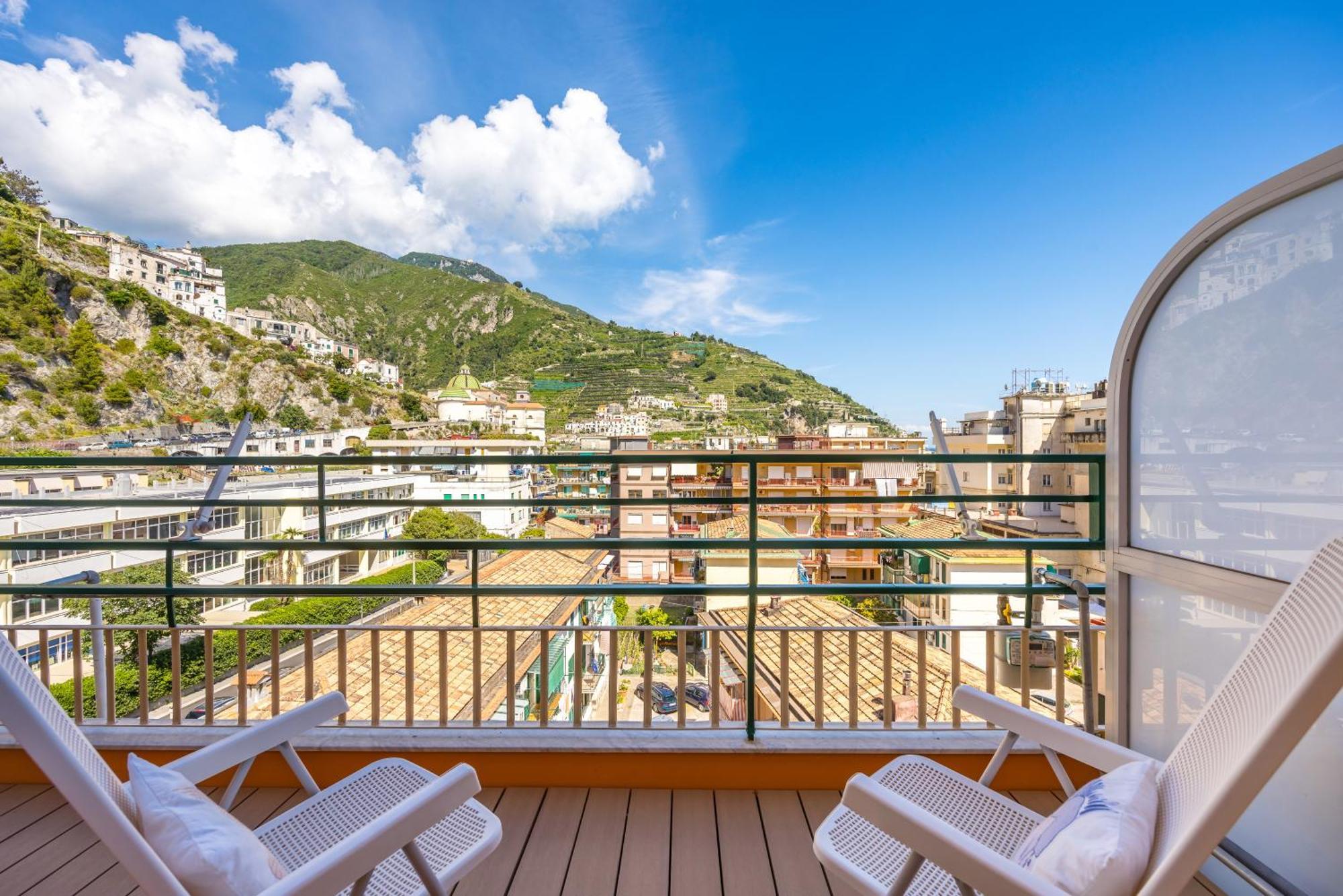 Le Terrazze Di Santa Tecla Apartment Maiori Luaran gambar