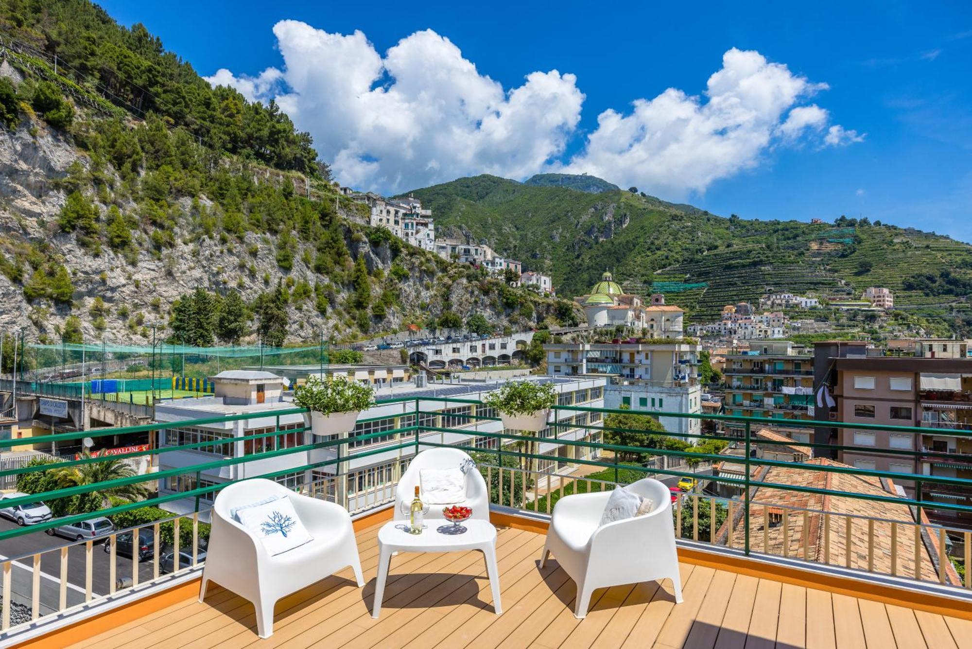 Le Terrazze Di Santa Tecla Apartment Maiori Luaran gambar